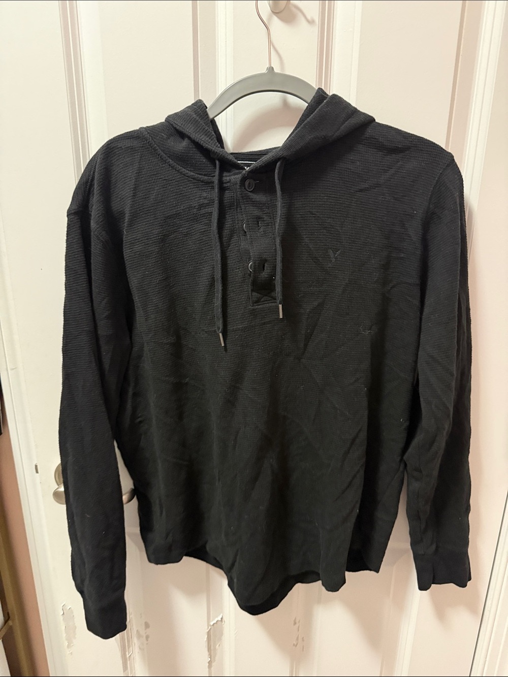 American Eagle Men's Black Hooded Long-Sleeve Shirt